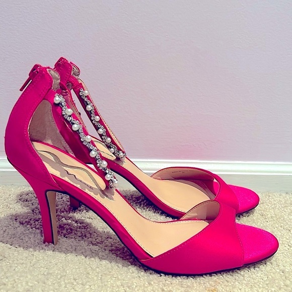 Nina Fuchsia Pearl-Gem Embroidered Heels (9.5M) - Picture 4 of 13